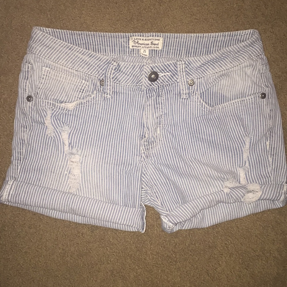 I Love H.Eighty One Rolled Shorts